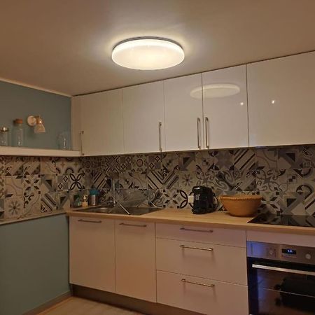 Appartement Cosy 2/4 Personnes La Roquebrussanne Экстерьер фото