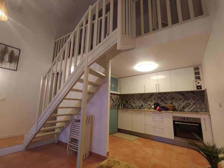 Appartement Cosy 2/4 Personnes La Roquebrussanne Экстерьер фото