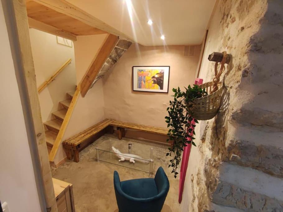 Appartement Cosy 2/4 Personnes La Roquebrussanne Экстерьер фото